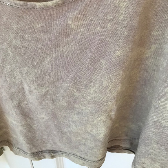 U-neck tank - Picture 3 of 3